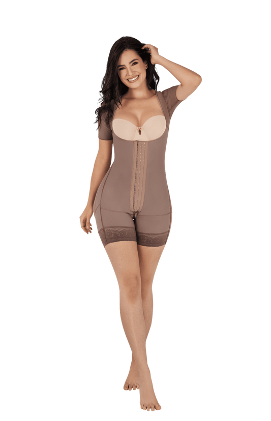 - PANTY SHORTS GIRDLE WITH EXTENSION CLIPS AND SLEEVES